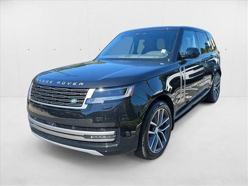 New 2025 Land Rover Range Rover SE image 1