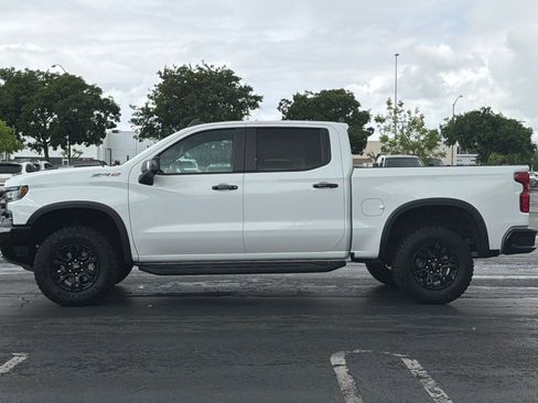 Used 2025 Chevrolet Silverado 1500 ZR2 w/ Technology Package AWD/4WD image 7