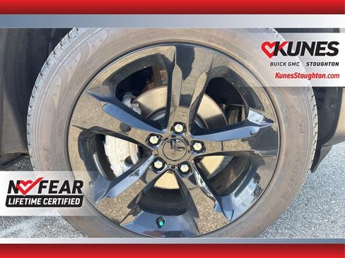 Used 2025 Jeep Grand Cherokee Limited w/ Luxury Tech Group II AWD/4WD image 11