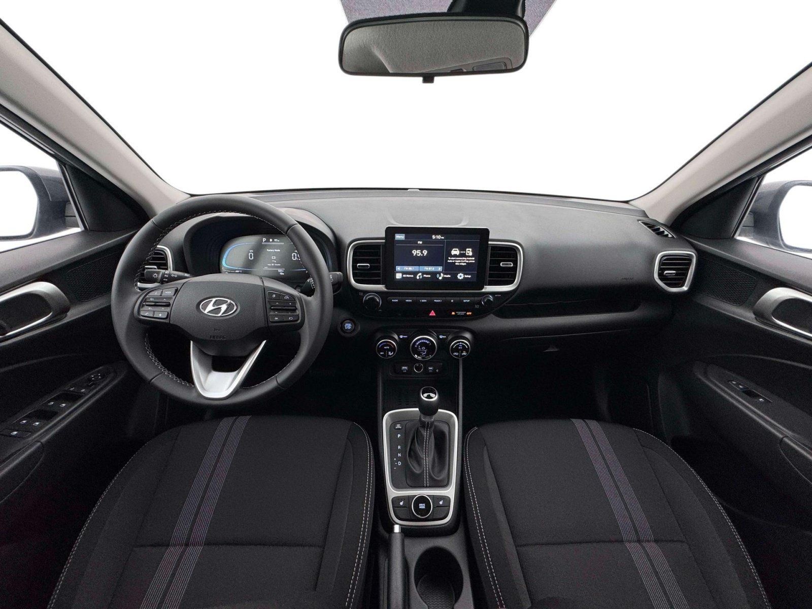 Used 2026 Hyundai Venue SEL FWD image 13