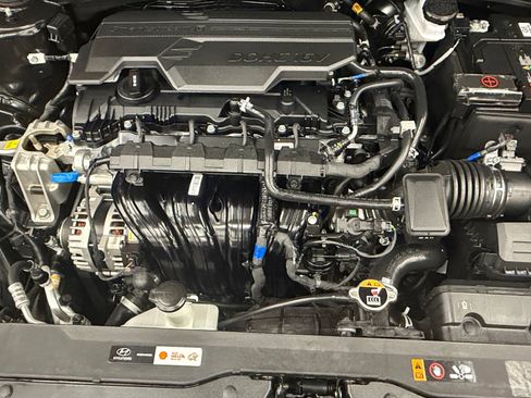 Used 2026 Hyundai Elantra Sport image 27