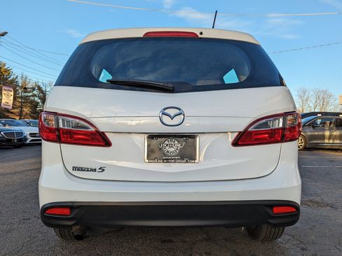 Used 2014 MAZDA MAZDA5 Sport image 9