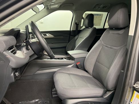 New 2026 Ford Explorer Active image 27