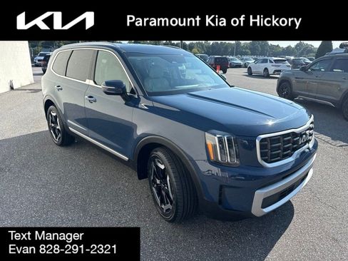 Used 2024 Kia Telluride S FWD image 3