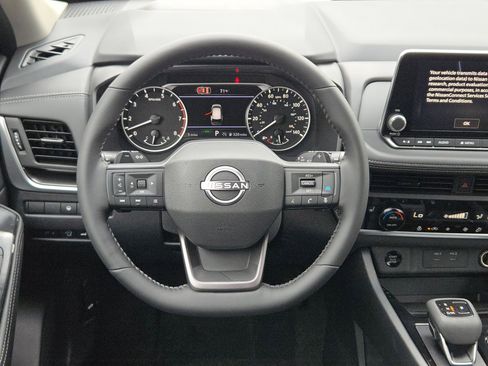 New 2026 Nissan Rogue SV FWD image 16