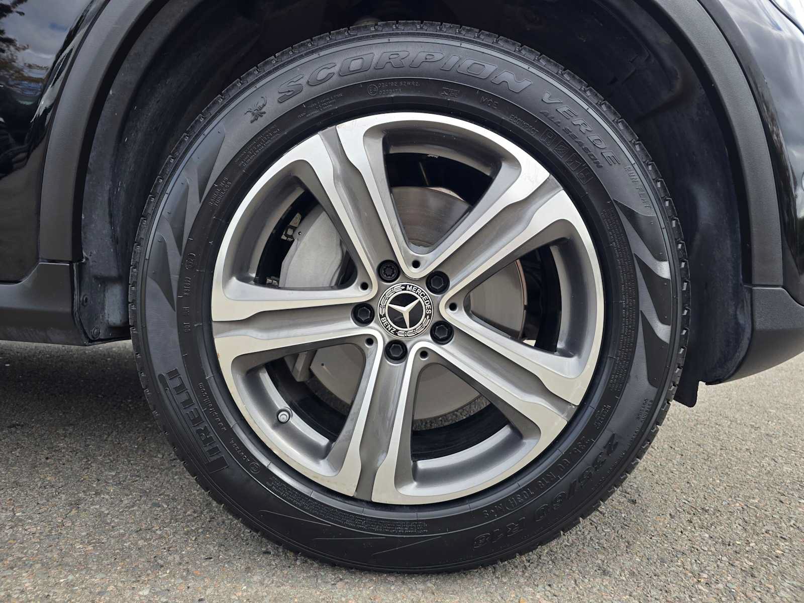 Used 2021 Mercedes-Benz GLC 300 4MATIC image 9