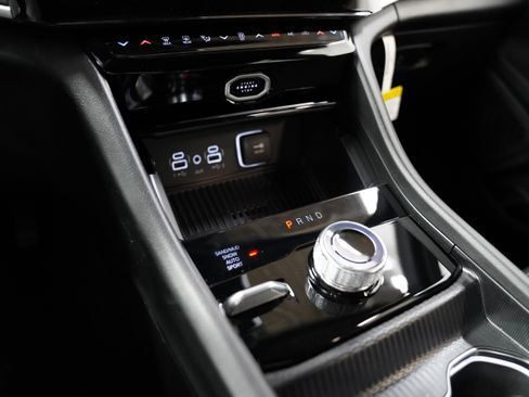 New 2026 Jeep Grand Cherokee Altitude image 30