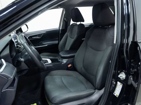 Used 2024 Toyota RAV4 XLE w/ Weather Package AWD/4WD image 22