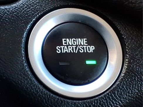 Used 2023 Chevrolet Equinox LT image 22