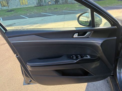 Used 2021 Kia K5 LXS image 8