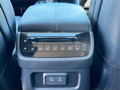 Certified 2026 INFINITI QX60 Luxe w/ Cargo Package image 28