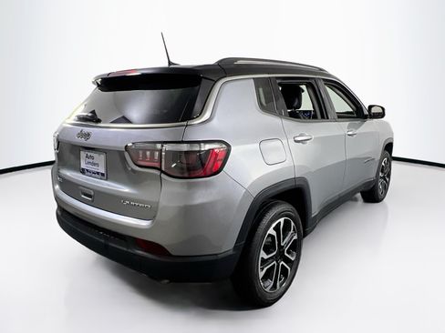 Used 2022 Jeep Compass Limited AWD/4WD image 5