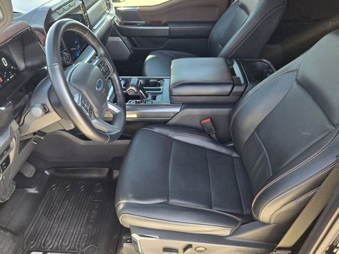 Used 2023 Ford F150 Lariat image 15