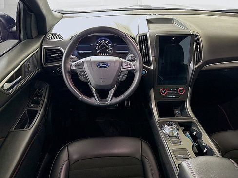 Used 2024 Ford Edge ST-Line image 23