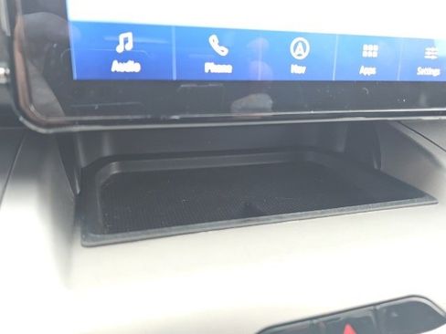 Used 2020 Ford Explorer XLT w/ Equipment Group 202A image 24