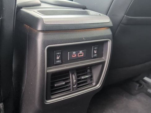 Used 2020 Nissan Murano SL w/ Moonroof Package image 9