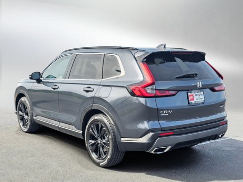 Used 2023 Honda CR-V Sport Touring image 3