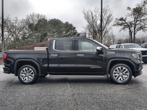 Used 2023 GMC Sierra 1500 Denali w/ Denali Reserve Package image 9