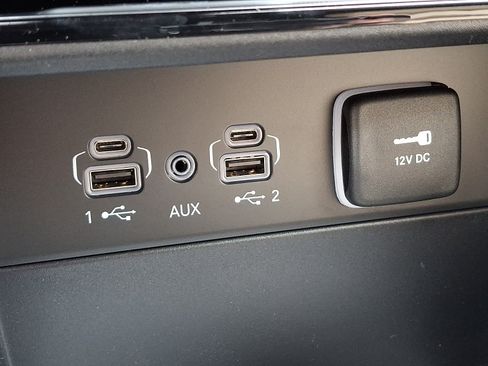 New 2026 Jeep Grand Cherokee L Limited AWD/4WD image 15
