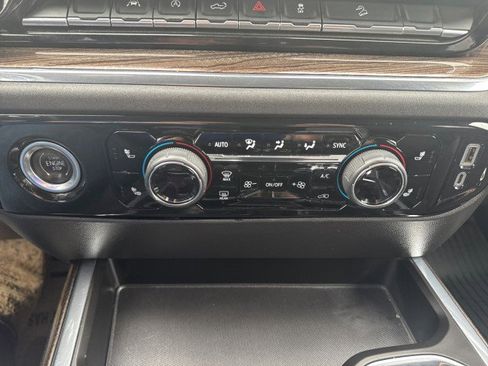 Used 2023 Chevrolet Silverado 1500 RST image 8