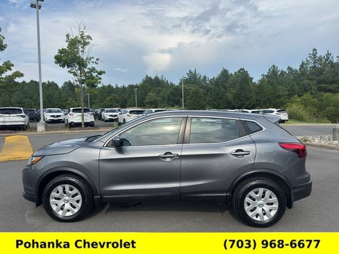 Used 2019 Nissan Rogue Sport S AWD/4WD image 4