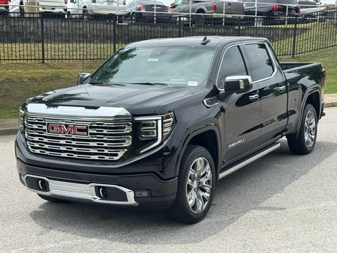 New 2025 GMC Sierra 1500 Denali w/ Denali Reserve Package image 11