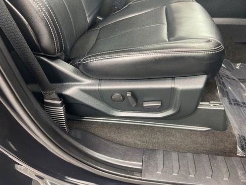 Used 2020 Ford F150 Lariat w/ Equipment Group 502A Luxury image 22