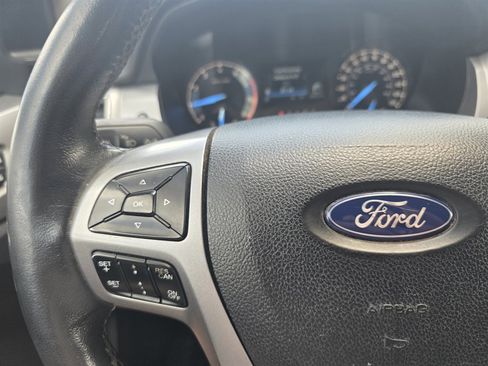 Used 2019 Ford Ranger XLT w/ Equipment Group 302A Luxury AWD/4WD image 20