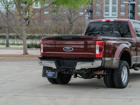 Used 2017 Ford F350 Lariat w/ Lariat Ultimate Package image 26