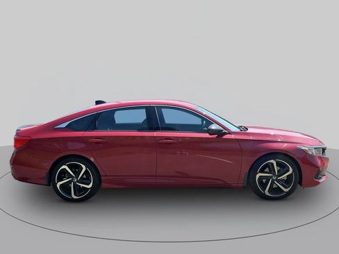 Used 2022 Honda Accord Sport image 2