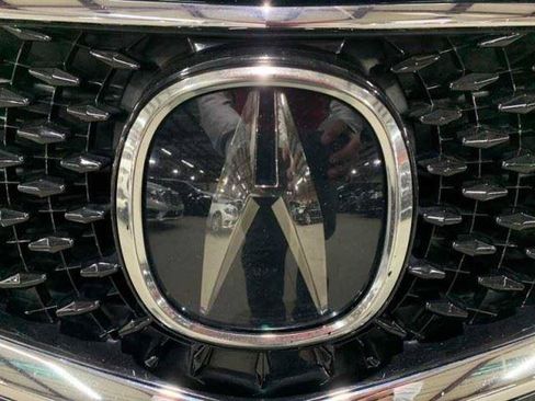 Used 2019 Acura TLX FWD image 11