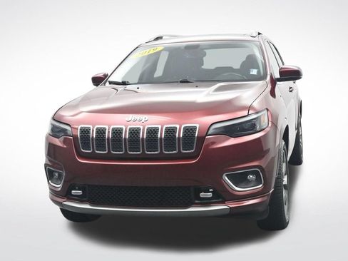 Used 2019 Jeep Cherokee Overland AWD/4WD image 2