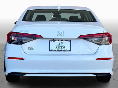 Used 2024 Honda Civic EX image 5