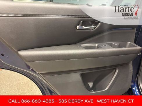 Certified 2022 Nissan Pathfinder Platinum w/ Cargo Package image 26