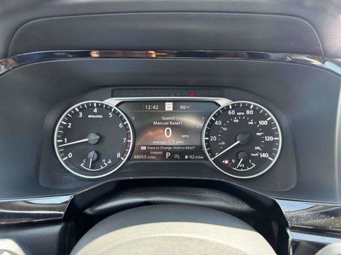 Used 2023 Nissan Pathfinder SL w/ SL Premium Package FWD image 22