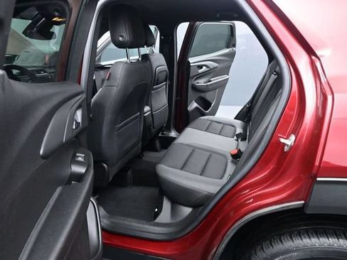 Used 2022 Chevrolet TrailBlazer RS AWD/4WD image 13