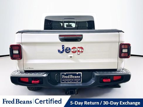 Used 2020 Jeep Gladiator Rubicon image 7