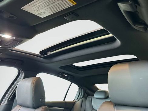 New 2026 Cadillac CT5 V image 9