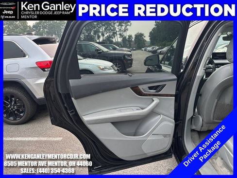 Used 2018 Audi Q7 2.0T Premium Plus w/ Premium Plus Package AWD/4WD image 23