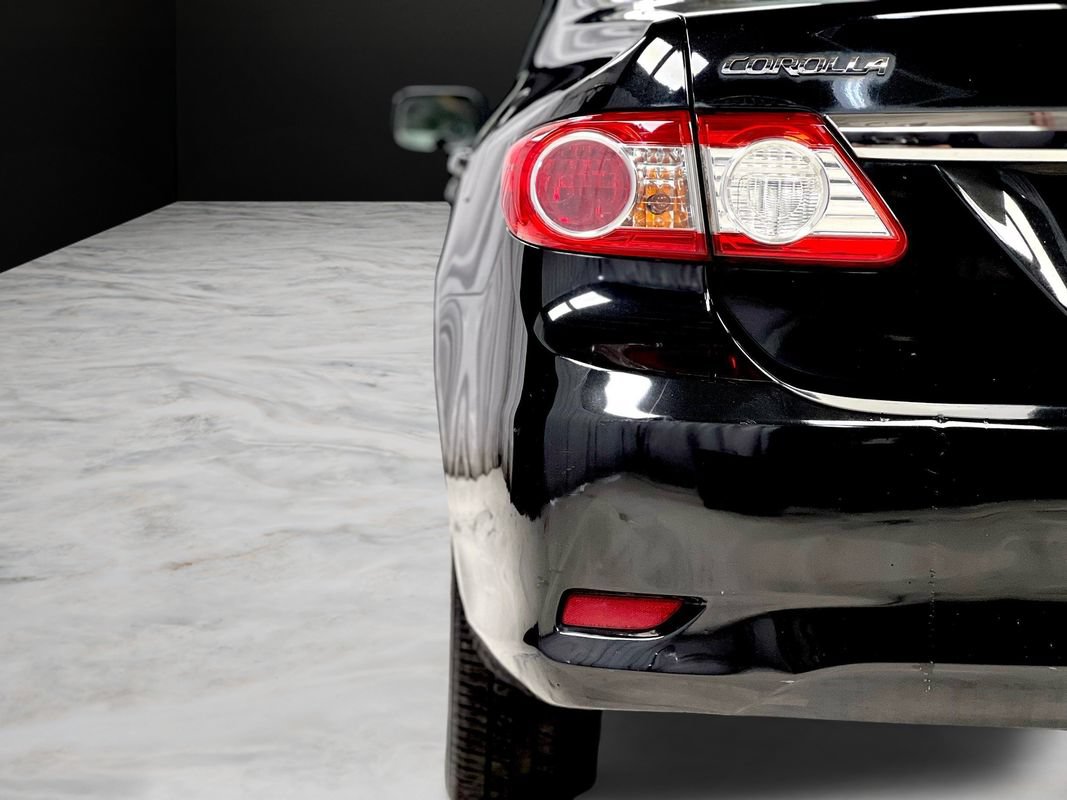 Used 2011 Toyota Corolla LE w/ Premium Pkg FWD image 14