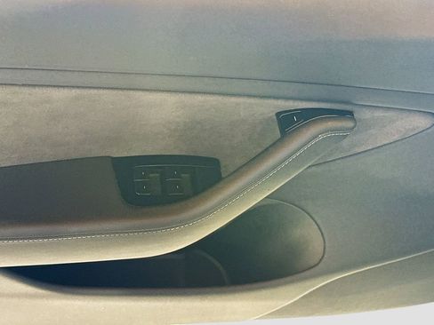Used 2019 Tesla Model 3 Standard Range RWD image 19
