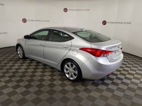 Used 2012 Hyundai Elantra Limited FWD image 6