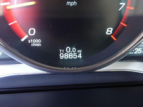 Used 2015 Volvo V60 T5 Premier w/ Convenience Package FWD image 12