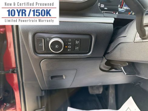 Used 2020 Ford Explorer XLT w/ Equipment Group 202A image 17