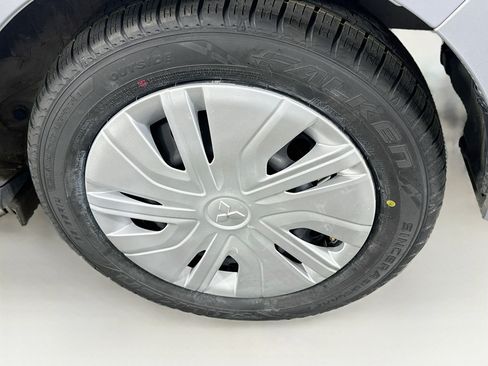 Used 2024 Mitsubishi Mirage ES FWD image 11
