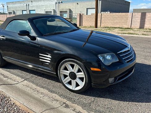 Used 2005 Chrysler Crossfire Limited image 15