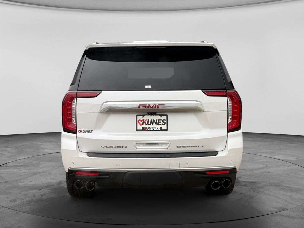 Used 2021 GMC Yukon Denali w/ Denali Ultimate Package AWD/4WD image 9