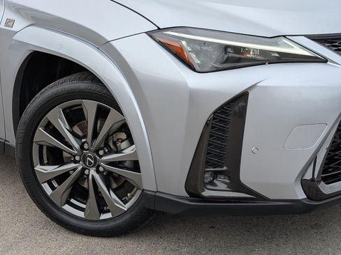 Used 2023 Lexus UX 250h F Sport image 10
