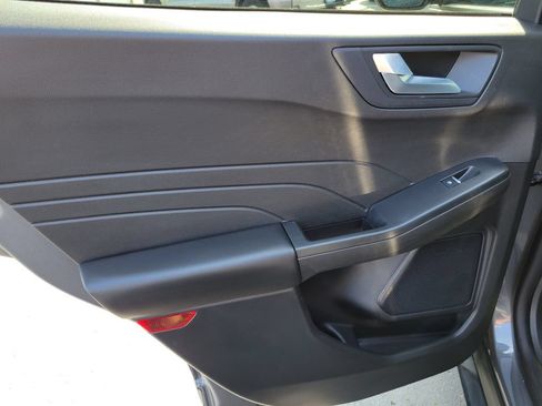 Certified 2024 Ford Escape ST-Line w/ Tech Pack #1 FWD image 24