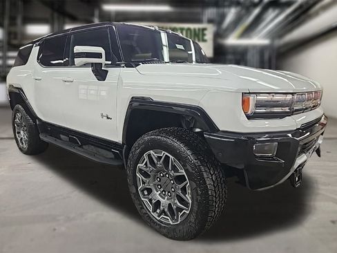 New 2025 GMC Hummer EV 3X image 8